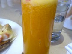 鲜榨橙汁-广州中心皇冠假日酒店-环市食坊·海鲜自助餐厅