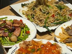 -牛八宝桂林米粉(八里庄店)