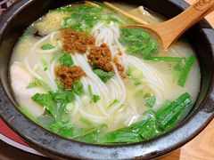 -妈妈故事米线(市府恒隆店)