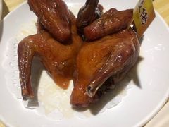 招牌烤乳鸽-石岐佬中山菜馆(张溪店)