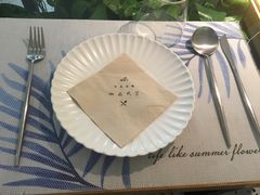 -春树下·树屋花房西餐厅(罍街AS1980店)