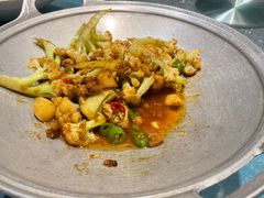 -海派美食·家宴海鲜青岛菜·石锅鲽鱼头(东方城店)