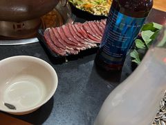 -果松木炭酸菜铜火锅·外婆参鸡汤