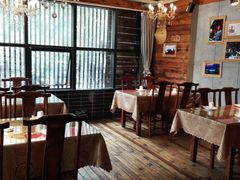 -独一佳老胡湘菜馆(矿山路店)