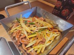 火爆鸡杂-川堂风·跷脚牛肉·乐山爆炒(宝山日月光店)
