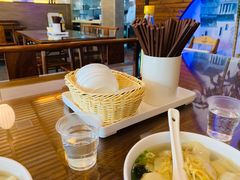 -笑来喜馄饨小笼工坊店(湖滨街店)