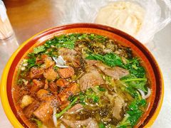 -花溪牛肉粉(八鸽岩店)