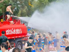 -欢乐水魔方水世界