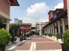 -佛罗伦萨小镇广佛名品奥特莱斯(疏港路店)