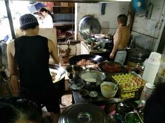 -周记热干面豆皮大王(桃花东街店)