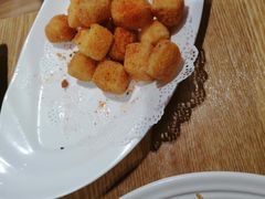 椒盐豆腐-点点心港式茶餐厅(南京西路店)