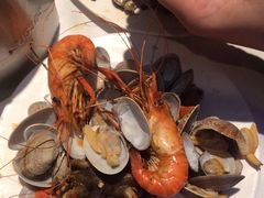 -领鲜活海鲜榴莲自助火锅(东门店)