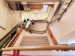 -香港大学