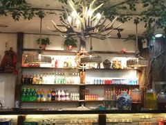 -六福酒馆(秦隆步行街店)