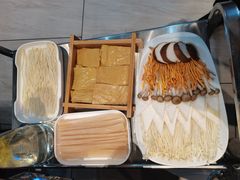 -华晟山城火锅(开发区港西东阁里店)