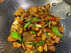 -雀舞云南菜(天津天河城购物中心店)