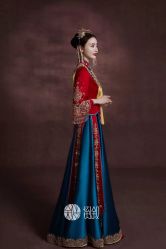 点击看大图 -拉瑞娜LaReine婚纱礼服高级定制