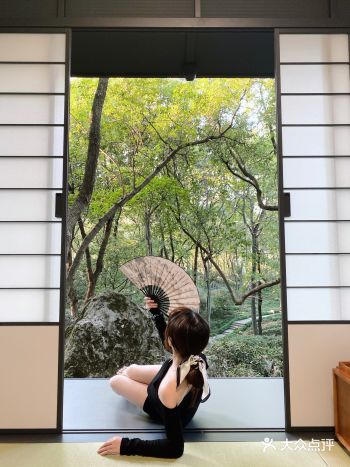 火爆了的杭州小京都在龙井目回空间里喝茶