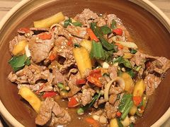 柠檬香草芒果炒黄牛肉-茄子恰恰·新云南小炒(坪山益田店)