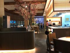 大堂-蜜桃餐厅·伴山(湖滨商业街店)