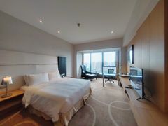 -上海虹桥西郊假日酒店