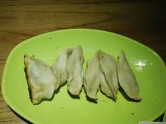 -锅贴王小吃(南大街店)