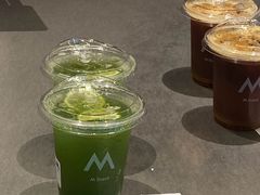 -M Stand(深圳龙岗万科广场店)