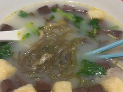 -小杨生煎(金山百联购物中心3楼店)