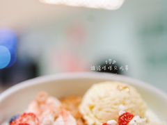 草莓雪人酒酿酸奶-宝珠奶酪(长宁金虹桥店)