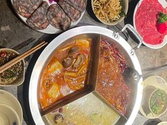 -小龙坎火锅(湖滨银泰in77店)