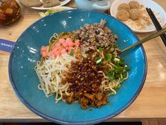 -贵凤凰贵州米粉(五道口店)
