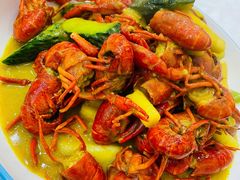 黄焖小龙虾-龙虾奇迹(大华三路店)