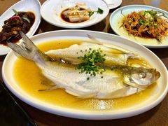 -转角·老弄堂上海菜(长寿路店)
