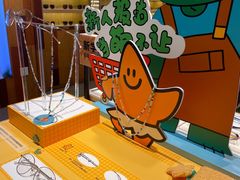 -LOOK眼镜·蔡司依视路配镜(宝山万达店)