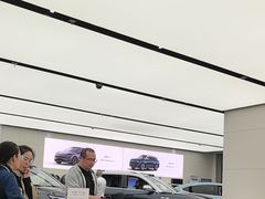 -华为智能生活馆(上海金桥国际商业广场)