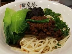 -张氏宽窄巷成都名小吃(茂业百货华强北店)