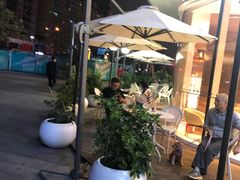 -奈雪的茶(东原悦荟店)