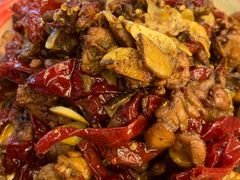 辣子鸡-柴窝堡22号辣子鸡·传承新疆菜