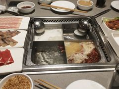 -海底捞火锅(宝龙广场夜宵主题店)