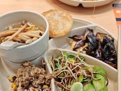 -素满香·全民食养自助(长宁龙之梦店)