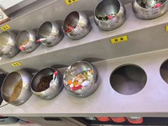 -毛辣果·贵州红酸汤牛肉火锅(西单店)
