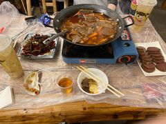 -霄汉牛三鲜湖北砂锅菜(万松园2店)