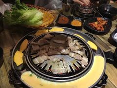 -哈哈碳都·牛肋条无限自助烤肉(台江万达店)