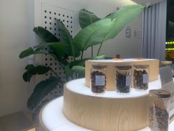 -愉己冥想·护发专门店