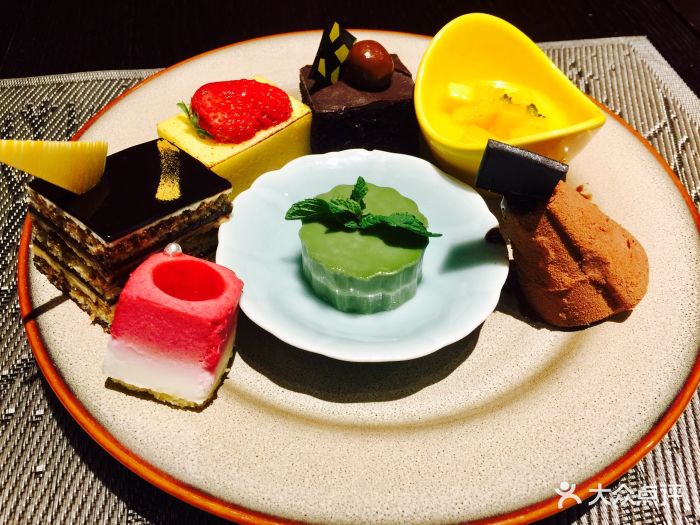 契弗利酒店丽格全日餐厅-甜点-菜-甜点图片-杭州美食-大众点评网