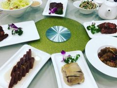 -老人和饭店(淮海中路店)