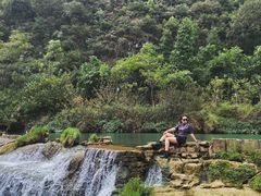 -高荡千年布依古寨旅游景区