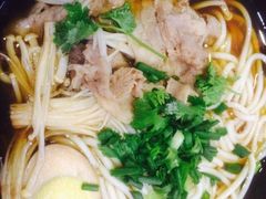 -鑫花溪牛肉米粉(文星广场店)
