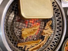 酸菜五花肉-草家酱蟹炭火烤肉店(珲春南路一店)