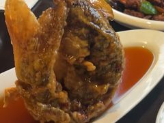 糖醋黄金鲤鱼-老牌坊鲁菜名店(聊城美食岛店)